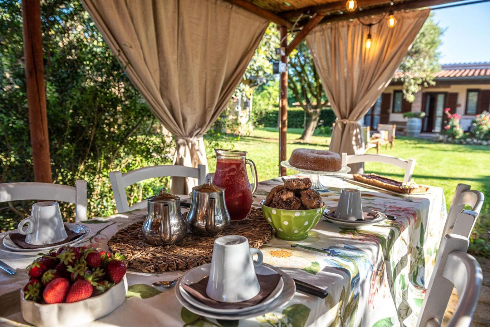 Agriturismo Lillastro Braccagni Luaran gambar