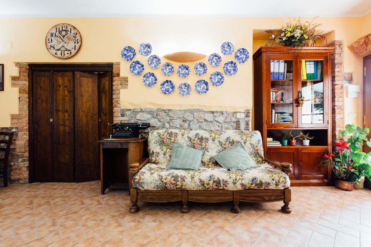 Agriturismo Lillastro Braccagni Luaran gambar